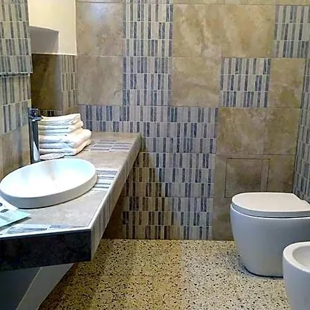 Dante Lejlighedshotel 3*